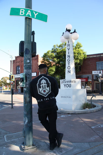 THE CREWNECK — HOLD THE LINE