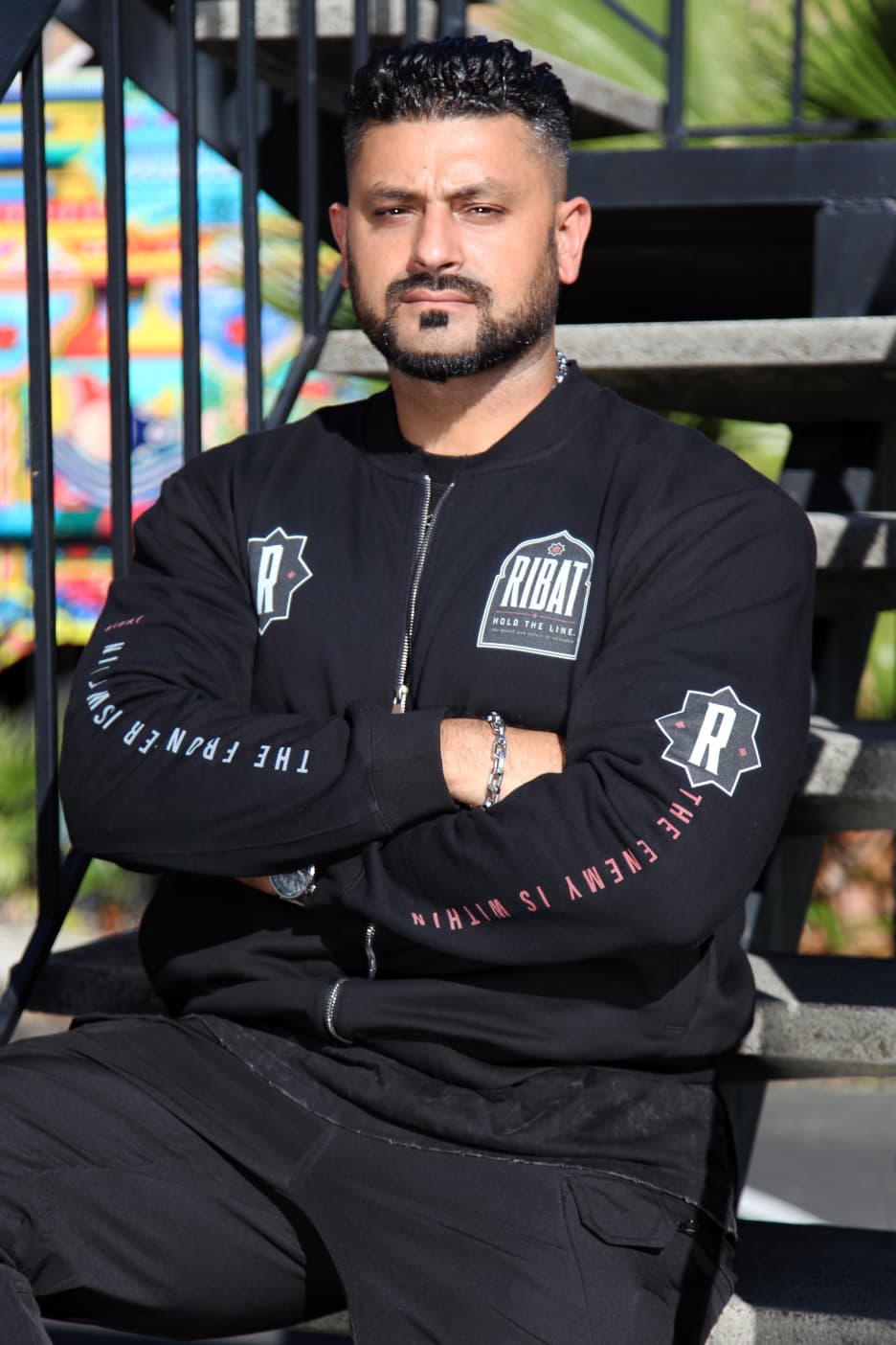 THE BOMBER — HOLD THE LINE (BLACK)